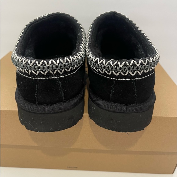 Ugg Tasman women’s slipper size 7 Black suede - Picture 6 of 12
